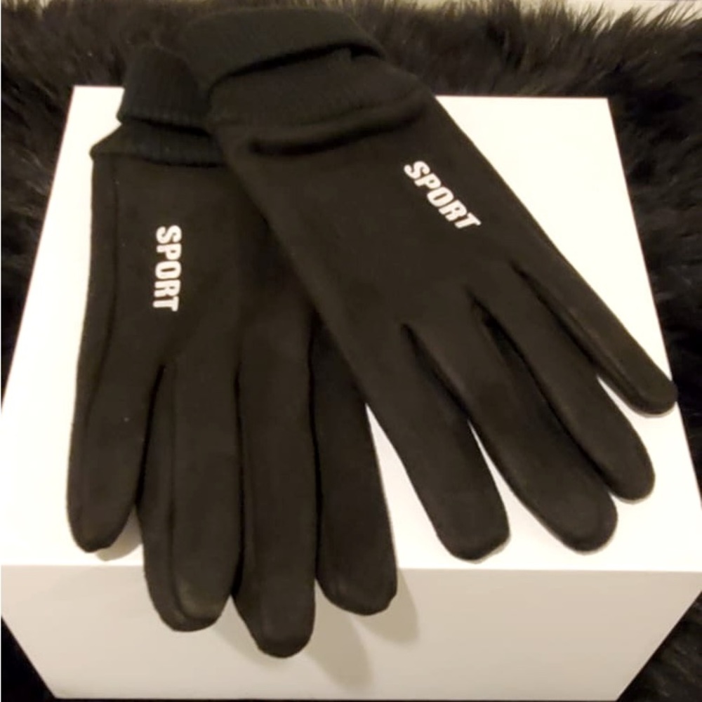 Unisex: Winter Touch Screen Gloves